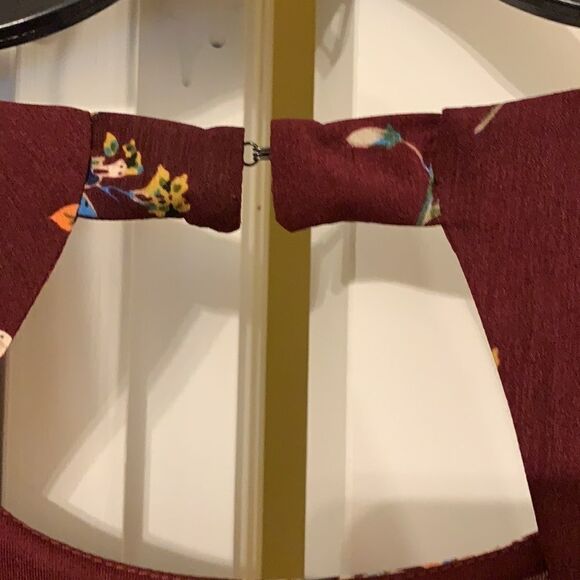 Beautiful mini 1X dress - Picture 6 of 10